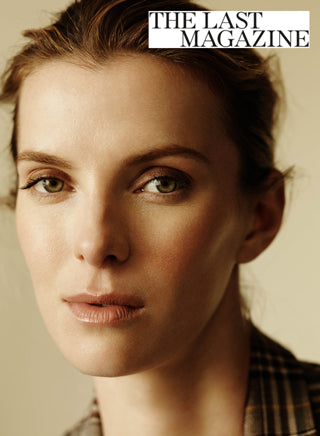 Spinelli Kilcollin featured in the “Betty Gilpin Taps Into Her ‘Amazonian’ Self on ‘Glow’” on The Last Magazine.